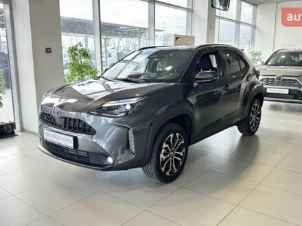 Тойота Yaris Cross 2025 в Сумах на Automoto.ua Тойота Yaris Cross, объемом двигателя 1.49 л и пробегом 0 тыс. км за 31254 $, фото 1 на Automoto.ua