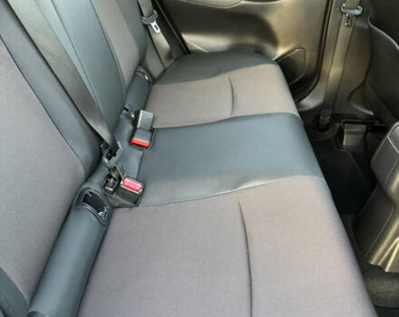 Желтый Тойота Yaris Cross, объемом двигателя 1.49 л и пробегом 63 тыс. км за 27000 $, фото 18 на Automoto.ua