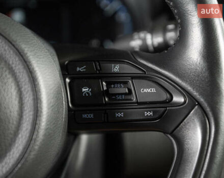 Желтый Тойота Yaris Cross, объемом двигателя 1.49 л и пробегом 15 тыс. км за 28999 $, фото 23 на Automoto.ua
