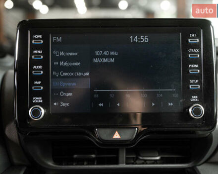 Желтый Тойота Yaris Cross, объемом двигателя 1.49 л и пробегом 15 тыс. км за 28999 $, фото 17 на Automoto.ua
