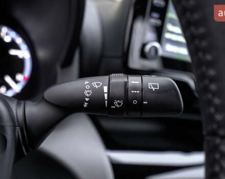 Желтый Тойота Yaris Cross, объемом двигателя 1.49 л и пробегом 36 тыс. км за 25029 $, фото 18 на Automoto.ua