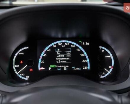 Желтый Тойота Yaris Cross, объемом двигателя 1.49 л и пробегом 36 тыс. км за 25029 $, фото 19 на Automoto.ua