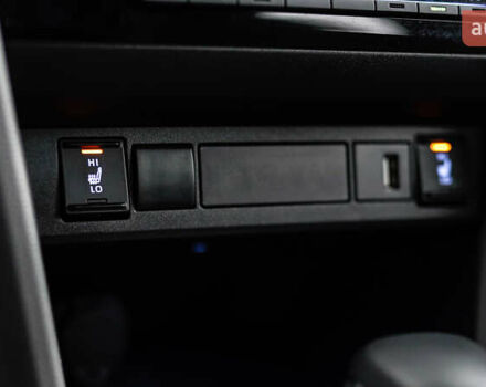 Желтый Тойота Yaris Cross, объемом двигателя 1.49 л и пробегом 36 тыс. км за 25029 $, фото 25 на Automoto.ua