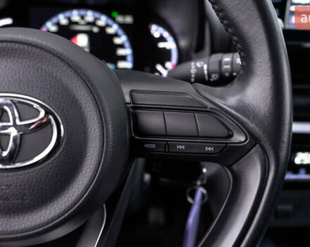 Желтый Тойота Yaris Cross, объемом двигателя 1.49 л и пробегом 36 тыс. км за 25029 $, фото 16 на Automoto.ua