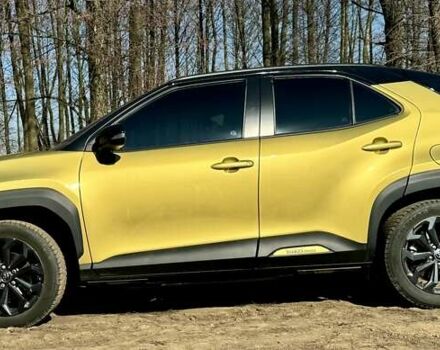 Желтый Тойота Yaris Cross, объемом двигателя 1.49 л и пробегом 17 тыс. км за 27499 $, фото 39 на Automoto.ua