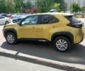 Желтый Тойота Yaris Cross, объемом двигателя 1.49 л и пробегом 1 тыс. км за 28749 $, фото 1 на Automoto.ua