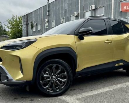 Желтый Тойота Yaris Cross, объемом двигателя 1.49 л и пробегом 17 тыс. км за 27499 $, фото 17 на Automoto.ua