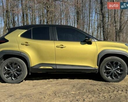 Желтый Тойота Yaris Cross, объемом двигателя 1.49 л и пробегом 17 тыс. км за 27499 $, фото 42 на Automoto.ua