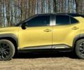 Желтый Тойота Yaris Cross, объемом двигателя 1.49 л и пробегом 9 тыс. км за 26999 $, фото 1 на Automoto.ua