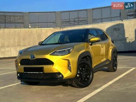 Тойота Yaris Cross 2023 в Киеве на Automoto.ua Желтый Тойота Yaris Cross, объемом двигателя 1.49 л и пробегом 33 тыс. км за 26531 $, фото 1 на Automoto.ua