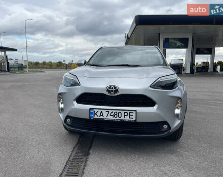 Серый Тойота Yaris Cross, объемом двигателя 1.49 л и пробегом 47 тыс. км за 24000 $, фото 11 на Automoto.ua