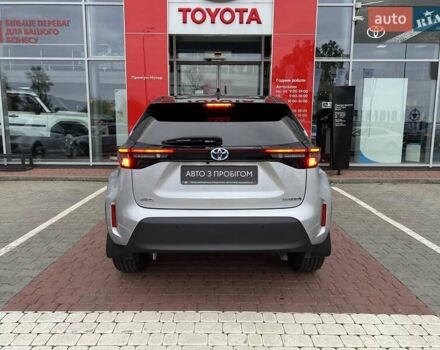 Серый Тойота Yaris Cross, объемом двигателя 1.49 л и пробегом 28 тыс. км за 26586 $, фото 6 на Automoto.ua