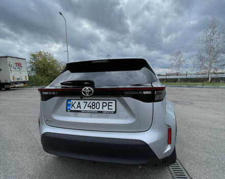 Серый Тойота Yaris Cross, объемом двигателя 1.49 л и пробегом 47 тыс. км за 24000 $, фото 7 на Automoto.ua