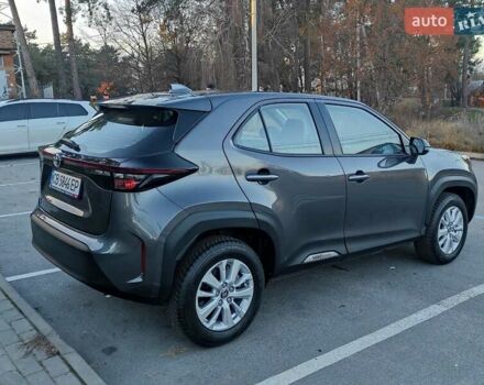 Сірий Тойота Yaris Cross, об'ємом двигуна 1.49 л та пробігом 5 тис. км за 24400 $, фото 18 на Automoto.ua