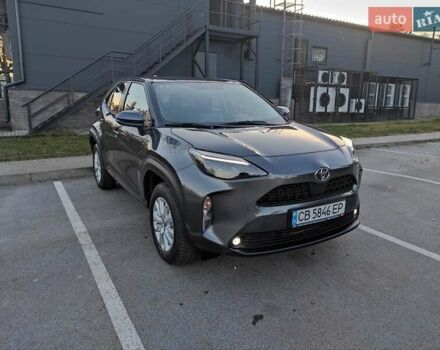 Сірий Тойота Yaris Cross, об'ємом двигуна 1.49 л та пробігом 5 тис. км за 24400 $, фото 5 на Automoto.ua