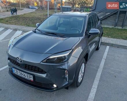 Сірий Тойота Yaris Cross, об'ємом двигуна 1.49 л та пробігом 5 тис. км за 24400 $, фото 2 на Automoto.ua
