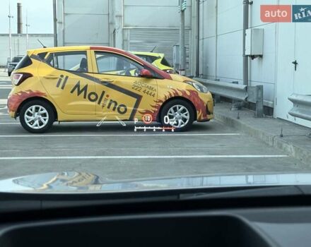 Сірий Тойота Yaris Cross, об'ємом двигуна 1.49 л та пробігом 10 тис. км за 32500 $, фото 64 на Automoto.ua