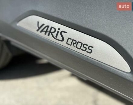 Сірий Тойота Yaris Cross, об'ємом двигуна 1.49 л та пробігом 10 тис. км за 32500 $, фото 19 на Automoto.ua