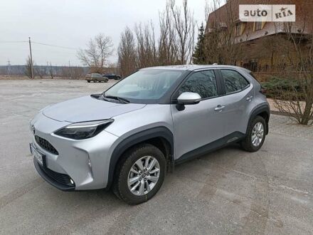Тойота Yaris Cross 2021 в Харькове на Automoto.ua Серый Тойота Yaris Cross, объемом двигателя 1.5 л и пробегом 20 тыс. км за 22700 $, фото 1 на Automoto.ua