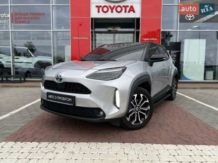 Тойота Yaris Cross 2022 в Виннице на Automoto.ua Серый Тойота Yaris Cross, объемом двигателя 1.49 л и пробегом 28 тыс. км за 26586 $, фото 1 на Automoto.ua