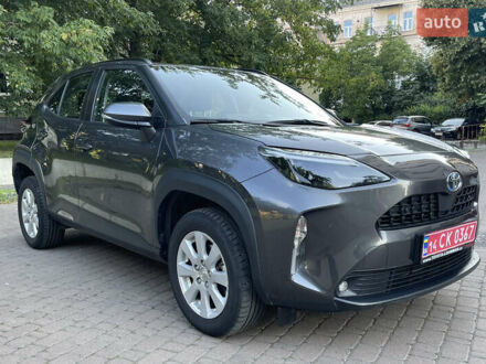 Тойота Yaris Cross 2023 у Києві на Automoto.ua Сірий Тойота Yaris Cross, об'ємом двигуна 1.49 л та пробігом 23 тис. км за 26500 $, фото 1 на Automoto.ua