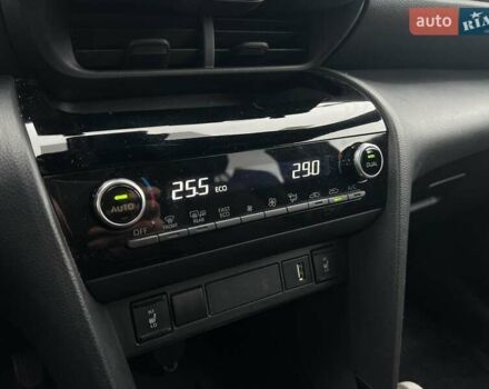 Синий Тойота Yaris Cross, объемом двигателя 1.49 л и пробегом 62 тыс. км за 27500 $, фото 30 на Automoto.ua