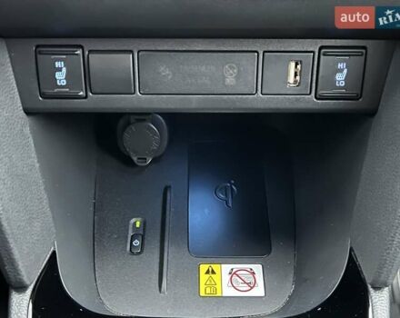Синий Тойота Yaris Cross, объемом двигателя 1.49 л и пробегом 15 тыс. км за 25500 $, фото 52 на Automoto.ua