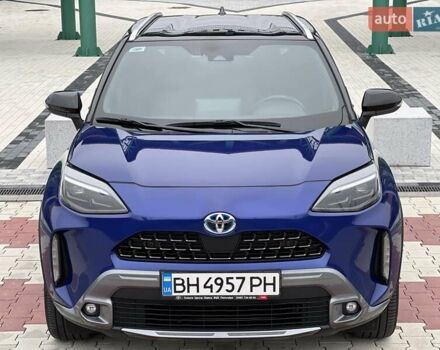 Синий Тойота Yaris Cross, объемом двигателя 1.49 л и пробегом 15 тыс. км за 25500 $, фото 4 на Automoto.ua