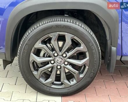 Синий Тойота Yaris Cross, объемом двигателя 1.49 л и пробегом 15 тыс. км за 25500 $, фото 37 на Automoto.ua