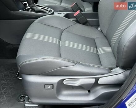 Синий Тойота Yaris Cross, объемом двигателя 1.49 л и пробегом 15 тыс. км за 25500 $, фото 64 на Automoto.ua