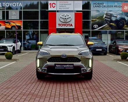 Зеленый Тойота Yaris Cross, объемом двигателя 1.49 л и пробегом 14 тыс. км за 30300 $, фото 4 на Automoto.ua