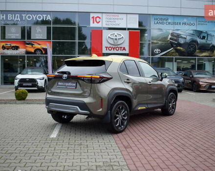 Зеленый Тойота Yaris Cross, объемом двигателя 1.49 л и пробегом 14 тыс. км за 30300 $, фото 17 на Automoto.ua