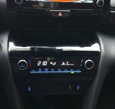 Оранжевый Тойота Yaris Cross, объемом двигателя 1.49 л и пробегом 62 тыс. км за 23999 $, фото 14 на Automoto.ua