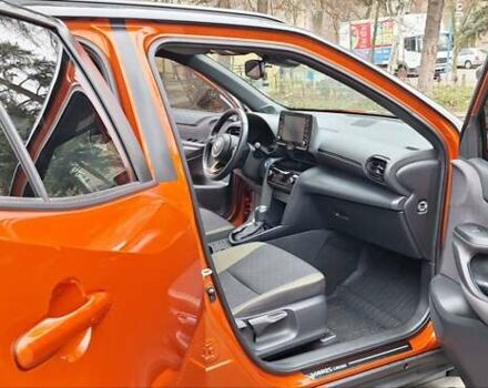Оранжевый Тойота Yaris Cross, объемом двигателя 1.49 л и пробегом 62 тыс. км за 23999 $, фото 9 на Automoto.ua