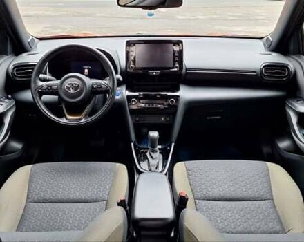 Оранжевый Тойота Yaris Cross, объемом двигателя 1.49 л и пробегом 62 тыс. км за 23999 $, фото 11 на Automoto.ua