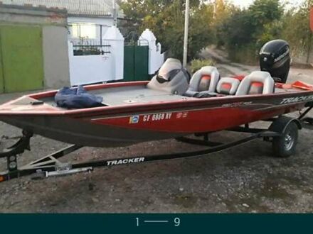 лодка Трекер Bass 2016 у Одесі на Automoto.ua Червоний лодка Трекер Bass, об'ємом двигуна 0 л та пробігом 96 тис. км за 17600 $, фото 1 на Automoto.ua