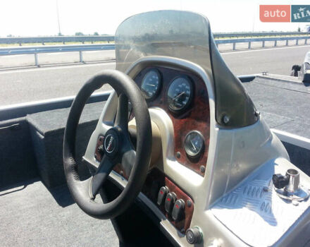 лодка Трекер Басс, объемом двигателя 50 л и пробегом 0 тыс. км за 9999 $, фото 4 на Automoto.ua