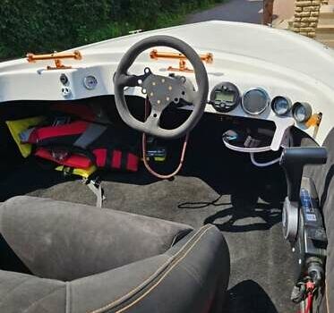 лодка Трекер Bass, об'ємом двигуна 0 л та пробігом 2 тис. км за 23500 $, фото 3 на Automoto.ua
