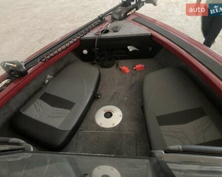 Червоний лодка Трекер Паті Барж, об'ємом двигуна 3 л та пробігом 0 тис. км за 55000 $, фото 9 на Automoto.ua