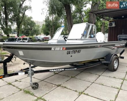Білий лодка Трекер Pro Guide, об'ємом двигуна 0 л та пробігом 400 тис. км за 22000 $, фото 6 на Automoto.ua