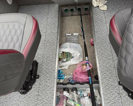 Синий лодка Трекер Про Гайд, объемом двигателя 0 л и пробегом 0 тыс. км за 25000 $, фото 16 на Automoto.ua