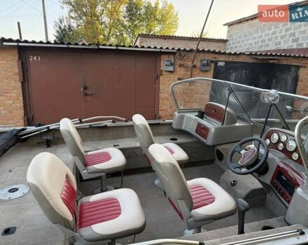 лодка Трекер Тарга, объемом двигателя 1.5 л и пробегом 50 тыс. км за 17500 $, фото 4 на Automoto.ua
