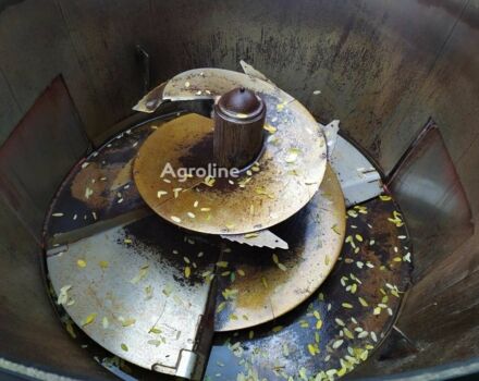 Червоний Trioliet Другая, об'ємом двигуна 0 л та пробігом 0 тис. км за 12783 $, фото 4 на Automoto.ua