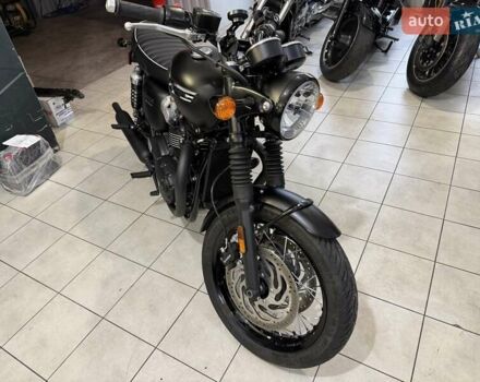 Чорний Тріумф Бонневіль, об'ємом двигуна 1.2 л та пробігом 3 тис. км за 16970 $, фото 1 на Automoto.ua