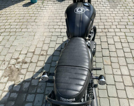 Чорний Тріумф Бонневіль, об'ємом двигуна 1.2 л та пробігом 27 тис. км за 12555 $, фото 10 на Automoto.ua