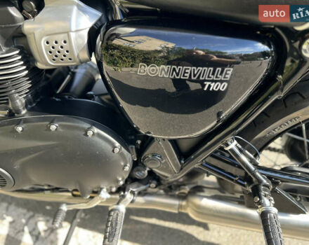 Черный Триумф Бонневиль, объемом двигателя 0.9 л и пробегом 1 тыс. км за 10900 $, фото 51 на Automoto.ua