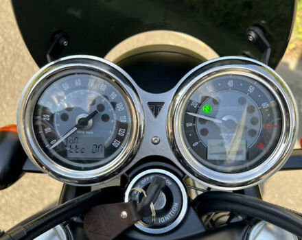 Черный Триумф Бонневиль, объемом двигателя 0.9 л и пробегом 1 тыс. км за 10900 $, фото 64 на Automoto.ua