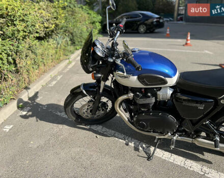 Черный Триумф Бонневиль, объемом двигателя 0.9 л и пробегом 1 тыс. км за 10900 $, фото 8 на Automoto.ua