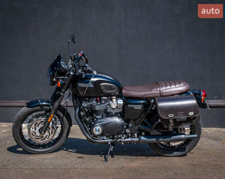 Черный Триумф Бонневиль, объемом двигателя 1.2 л и пробегом 9 тыс. км за 15500 $, фото 1 на Automoto.ua