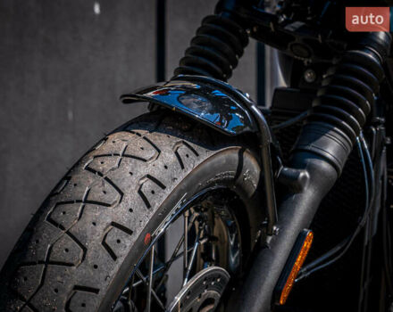 Черный Триумф Бонневиль, объемом двигателя 1.2 л и пробегом 9 тыс. км за 15500 $, фото 21 на Automoto.ua